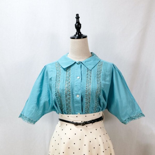 画像4: 無地 水色 半袖 ブラウス レギュラーカラー 刺繍 はしごレース ドルマンスリーブ [11973]