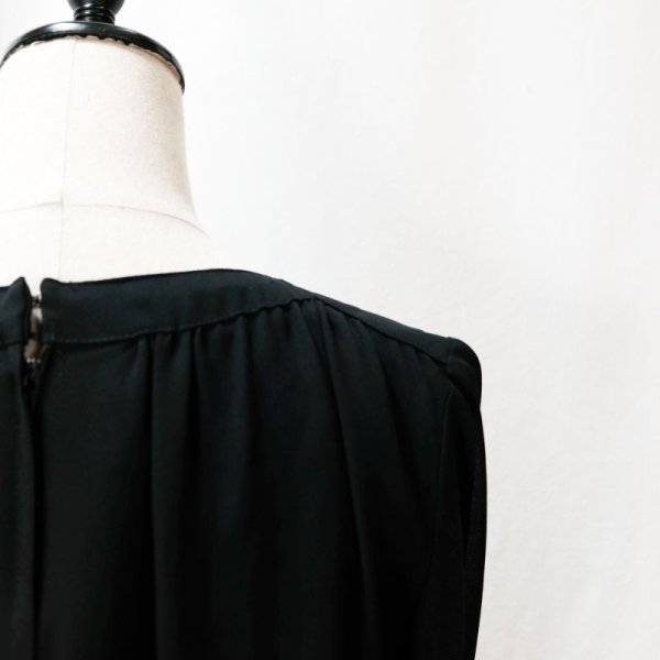 画像14: 無地 黒 長袖 レトロワンピース ノーカラー[12052]