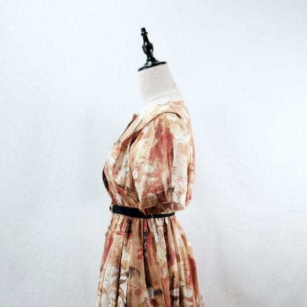 画像5: 水彩画の花柄 オレンジ系 半袖 コットン レトロワンピース ノーカラー タック ウエストゴム[12056]