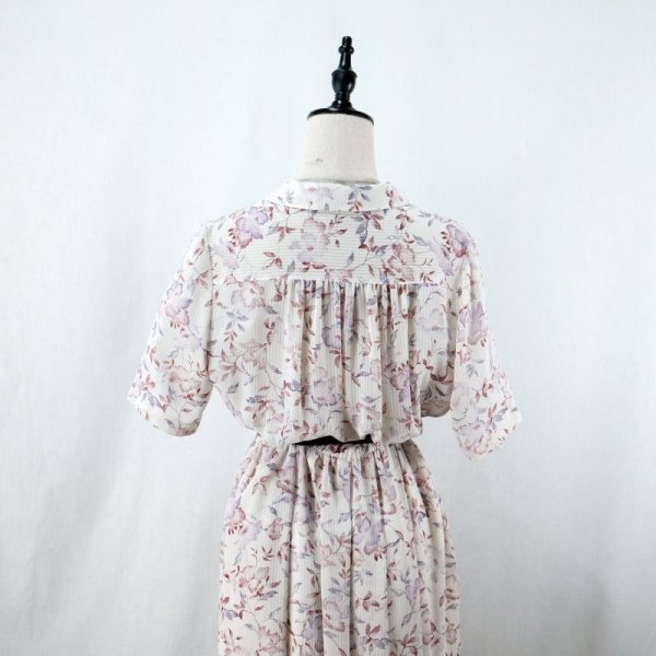 画像9: 花柄 白×パープル 半袖 レトロワンピース オープンカラー ウエストゴム [12116]