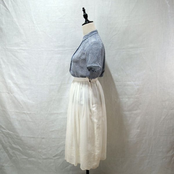 画像8: 花柄 青系 半袖 ブラウス レギュラーカラー [12163]