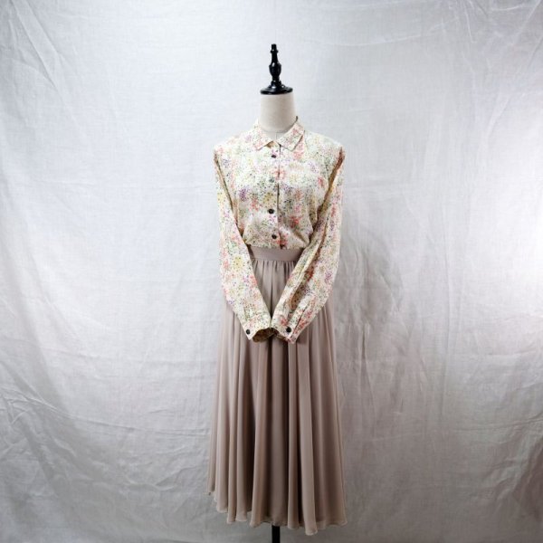 画像5: "花もめん" 花柄 白系 コットン ブラウス 長袖 レギュラーカラー [12141]