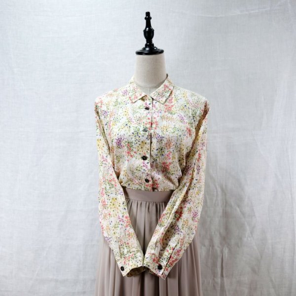 画像4: "花もめん" 花柄 白系 コットン ブラウス 長袖 レギュラーカラー [12141]