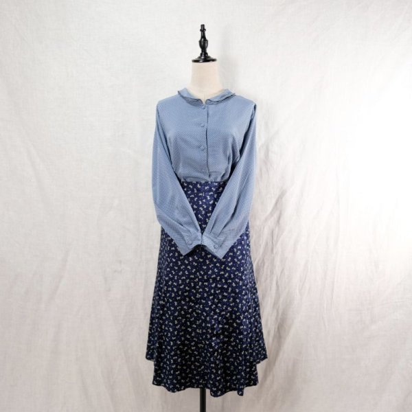 画像8: ドット柄 水色 長袖 ブラウス ラウンドカラー 3枚重ね襟 ウエストダーツ [12427]