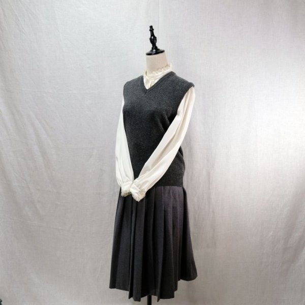 画像3: ダークグレー ニット ベスト Vネック ウール/ナイロン混 [12480]