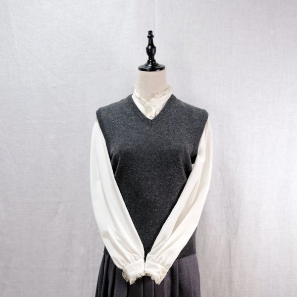 画像4: ダークグレー ニット ベスト Vネック ウール/ナイロン混 [12480]