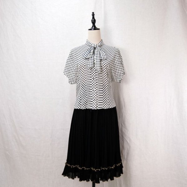 画像14: ドット柄 白×ネイビー ブラウス 半袖 ボウタイカラー [12130]