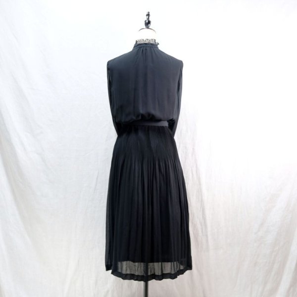 画像11: 無地 黒 長袖 レトロワンピース フリルカラー [14316]