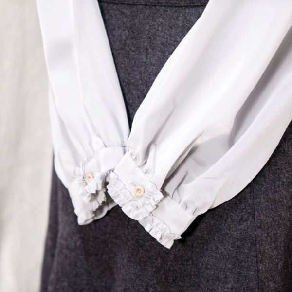 画像10: 無地 グレー 長袖 ブラウス フリルスタンドカラー[14488]