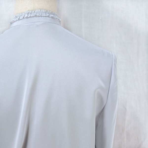 画像11: 無地 グレー 長袖 ブラウス フリルスタンドカラー[14488]