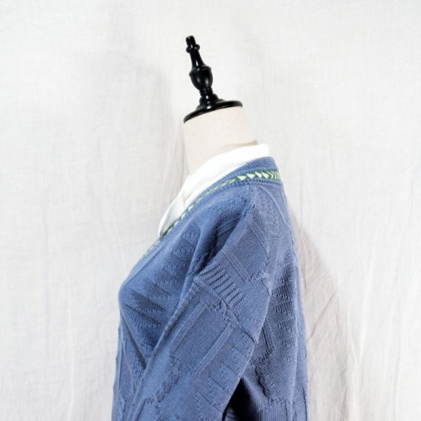 画像8: レトロ幾何学 ブルー セーター Vネック[14514]