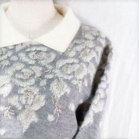 花柄 グレー×ホワイト 混ウール ニット セーター 襟付き  [16559]