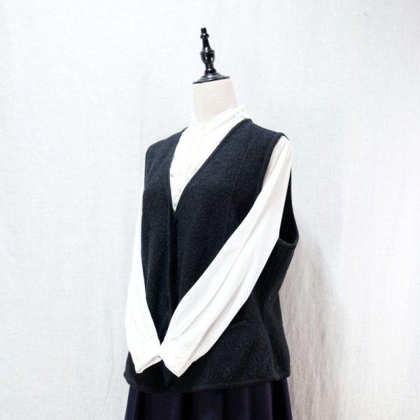 画像4: 無地 ブラック ウール ニット ベスト []