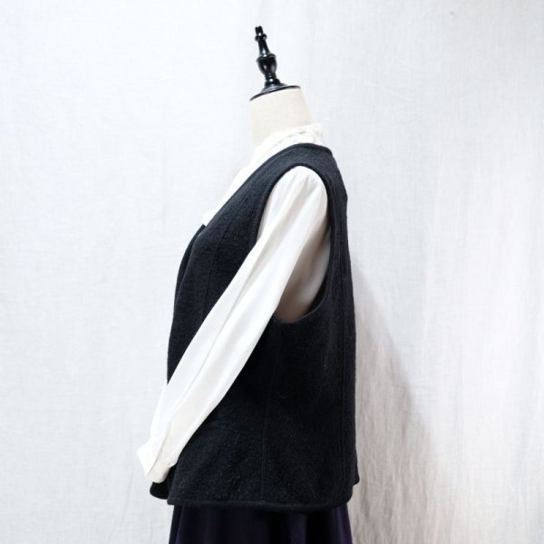 画像9: 無地 ブラック ウール ニット ベスト []