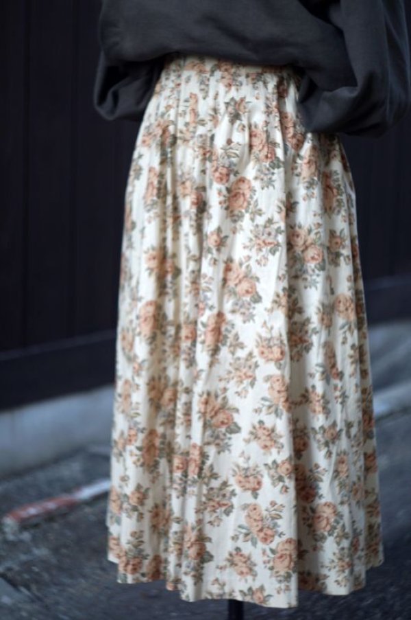 画像3: 花柄 ブラウン系 スカート フレア w/62cm [16880]