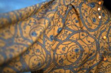 他の写真1: ボタニカル柄 オレンジ×ライトグレー 長袖 セットアップ  スタンドカラー マーメイドスカート [16897]