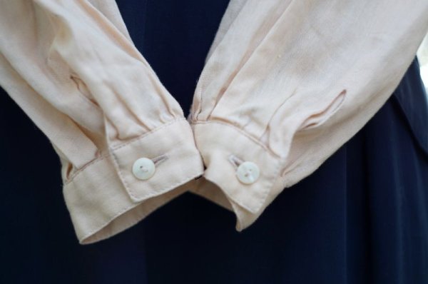 画像4: 無地 ライトピンク 長袖 ブラウス スカラップカラー  [16959]