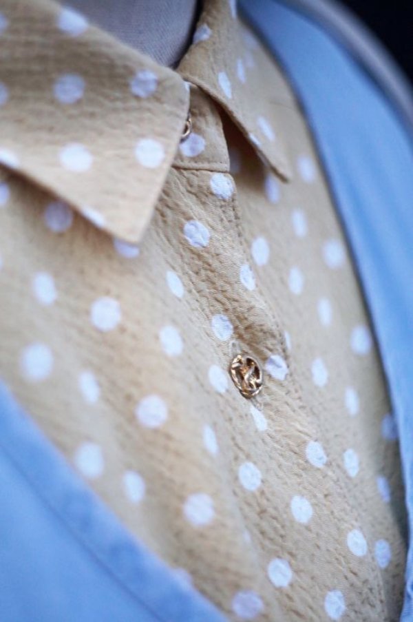 画像4: ドット柄 イエロー×ホワイト 長袖 ブラウス レギュラーカラー  [16964]