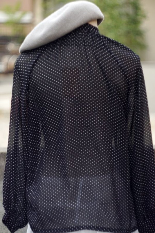 画像7: ドット柄 黒×白 長袖 ブラウス ボウタイカラー レース ひまわり [16976]