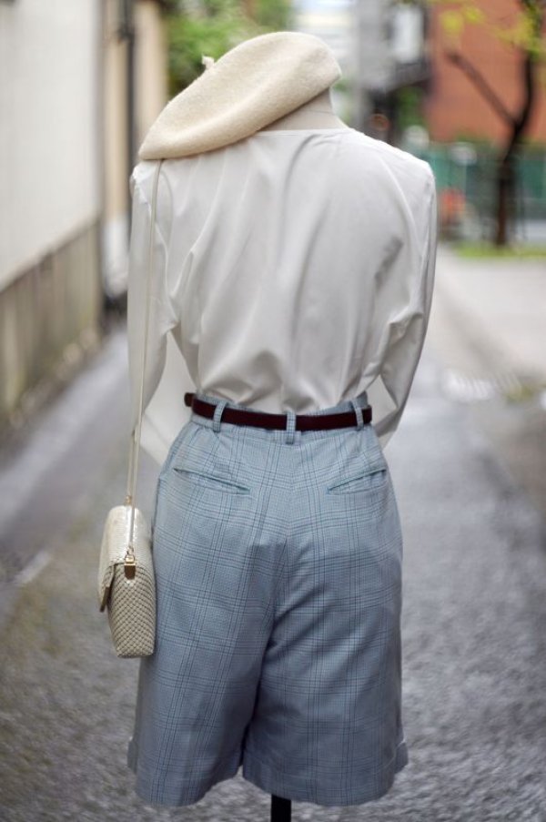 画像6: 無地 白 長袖 ブラウス ノーカラー フリル リボン [17023]