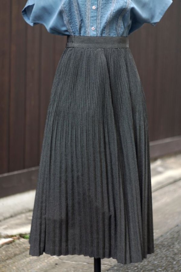 画像1: ドット柄 黒×白 スカート フレア w/69cm [17283]