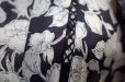 画像8: 花柄 黒×白 半袖 レトロワンピース スクエアネック [17281]