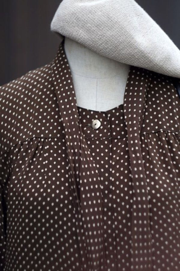 画像9: ドット柄 ブラウン 長袖 ブラウス リボンタイ[17349]