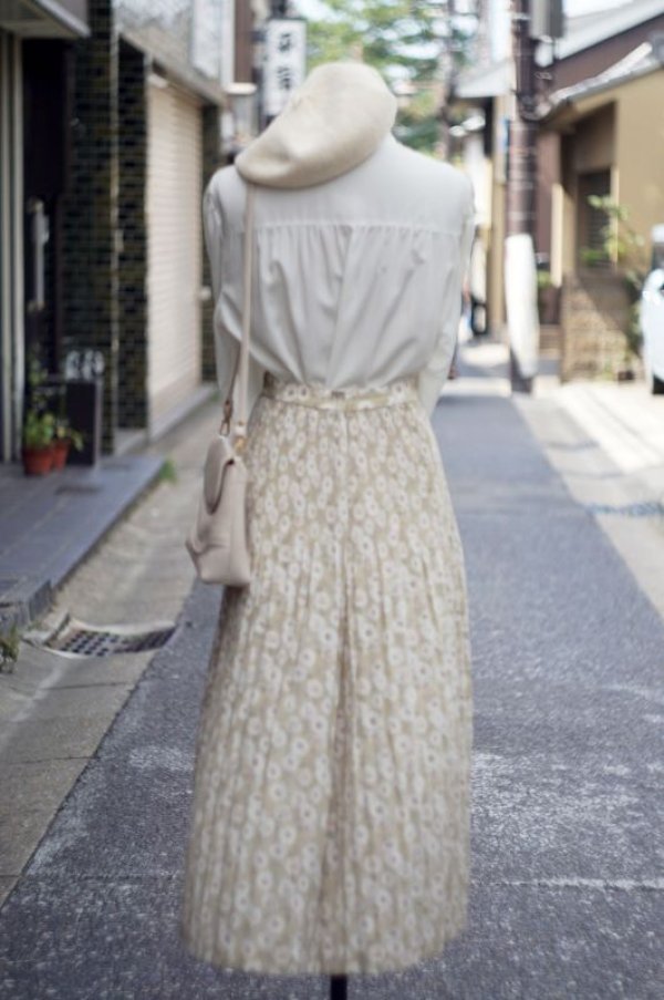 画像7: 無地 白 長袖 ブラウス フリル レース ボウタイブラウス [17369]