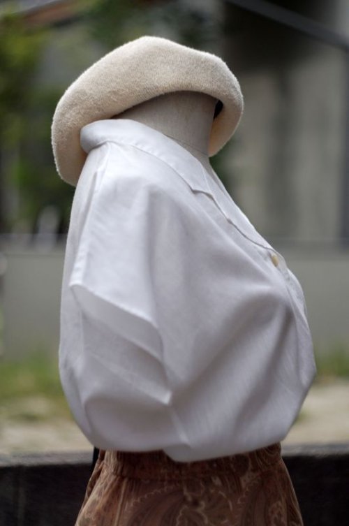 他の写真1: 無地 白 混麻 ブラウス オープンカラー[17413]