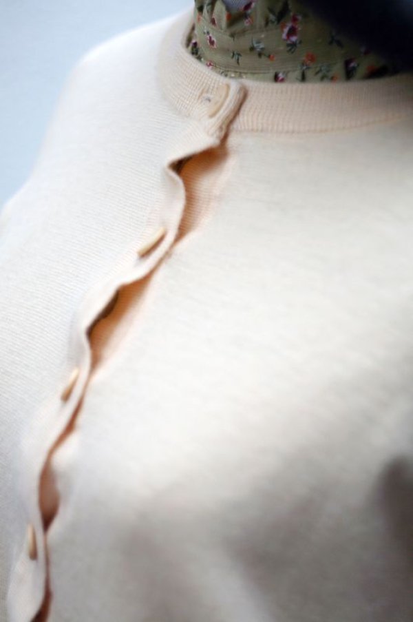 画像5: 無地 ベージュ ニット ウール カーディガン クルーネック 前開き [17748]