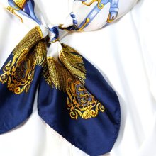 他の写真2: 装飾模様 ブルー系×白系 シルク スカーフ 97cm四方 [17796]