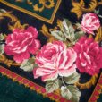 画像3: 花柄×装飾模様 グリーン系×黒系 ウール スカーフ 93cm四方 [17799] (3)