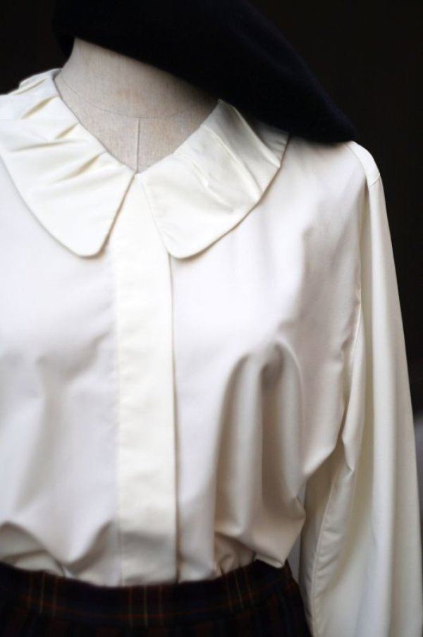 画像6: 無地 ライトイエロー 長袖 ブラウス 比翼ボタン [17815]