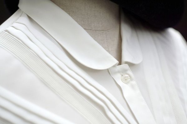 画像4: 無地 白 長袖 ブラウス ラウンドカラー [17831]