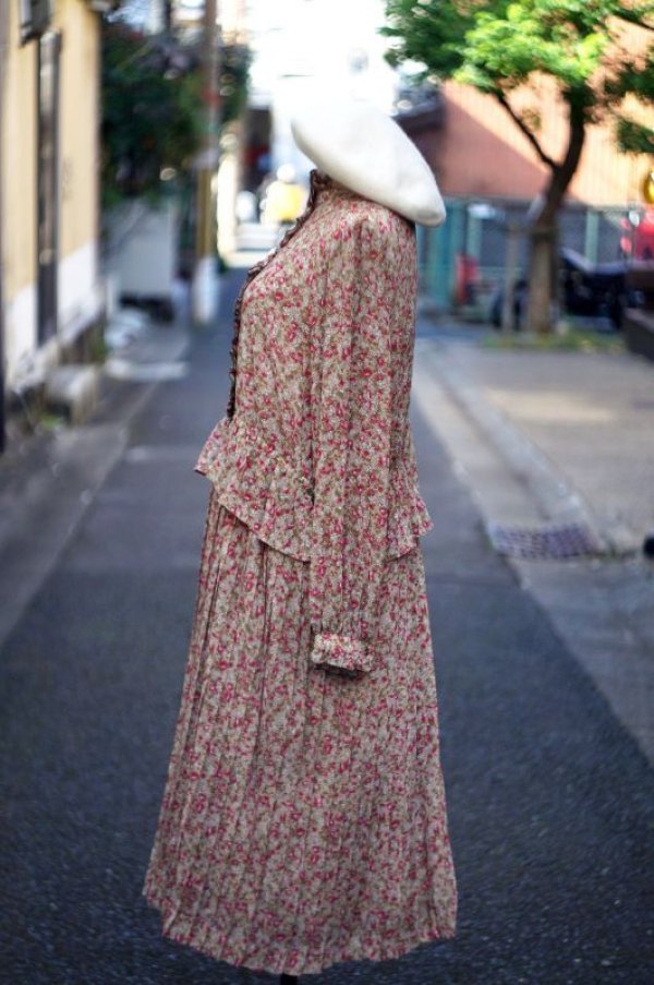 画像3: 花柄 緑×ピンク 長袖 レトロワンピース ペプラム フリルスタンドカラー[17892]