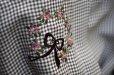 画像9: ギンガムチェック柄 白×ブラウン セットアップ 長袖 ラウンドカラー 刺繍 お花モチーフ [17911]