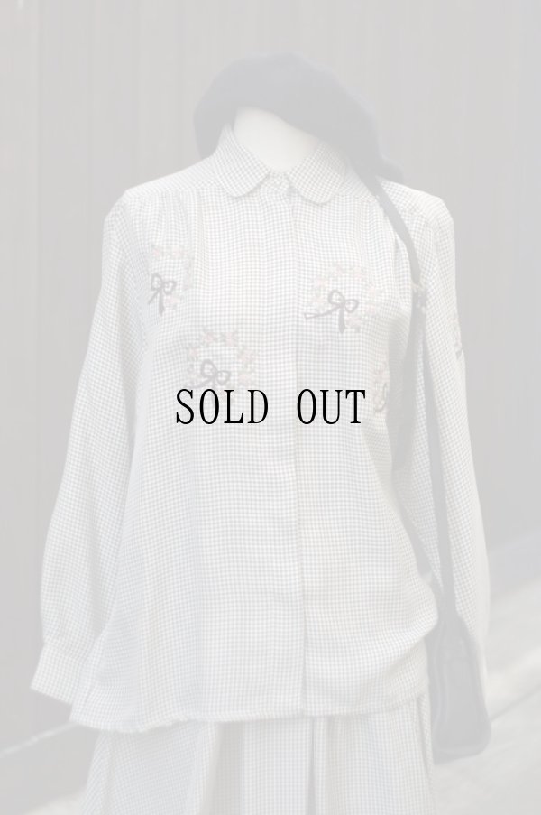 画像13: ギンガムチェック柄 白×ブラウン セットアップ 長袖 ラウンドカラー 刺繍 お花モチーフ [17911]