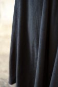 画像3: 無地 黒 ベロア フレアスカート w68cm [17926] (3)