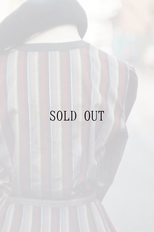 画像7: ストライプ柄 黒系×グレー×赤 セットアップ 長袖 ノーカラー 比翼 [18166]