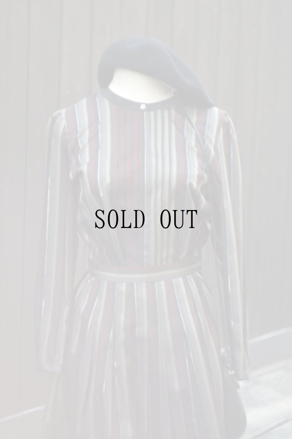 画像4: ストライプ柄 黒系×グレー×赤 セットアップ 長袖 ノーカラー 比翼 [18166]