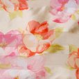 画像5: "PIERRE BALMAIN" 花柄 ピンク系 シルク100% スカーフ 89cm四方 [18219] (5)
