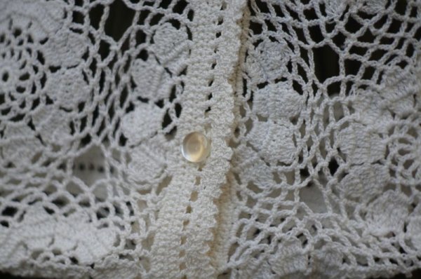 画像6: かぎ編み 白 ニット カーディガン 前開き クルーネック 花モチーフ[18368]