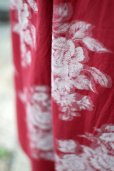 画像2: 花柄 赤 フレア スカート w/63cm[18399] (2)
