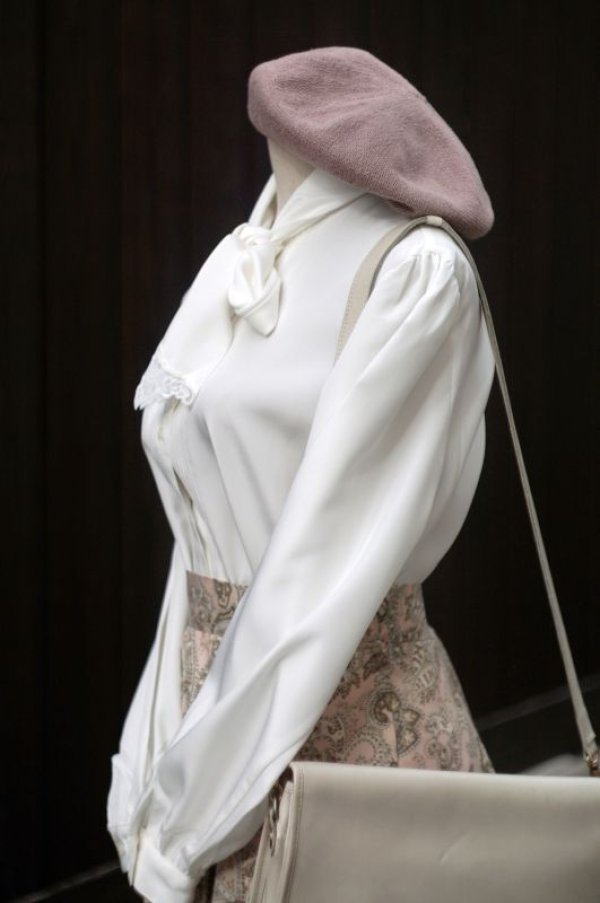 画像5: 無地 白 ブラウス 長袖 ボウタイカラー レース ピンタック[18441]