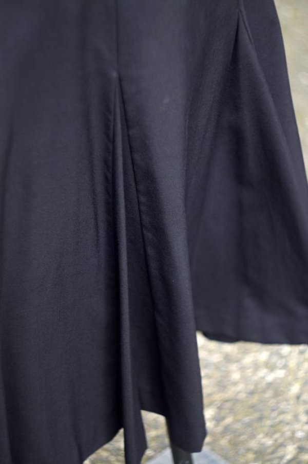 画像2: 無地 黒 フレア スカート w/71cm[18458]