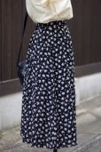 画像3: 花柄 黒×白 フレア スカート w/62cm[18505]