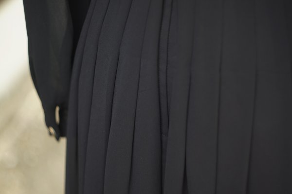 画像13: 無地 黒 長袖 レトロワンピース クルーネック[19171]