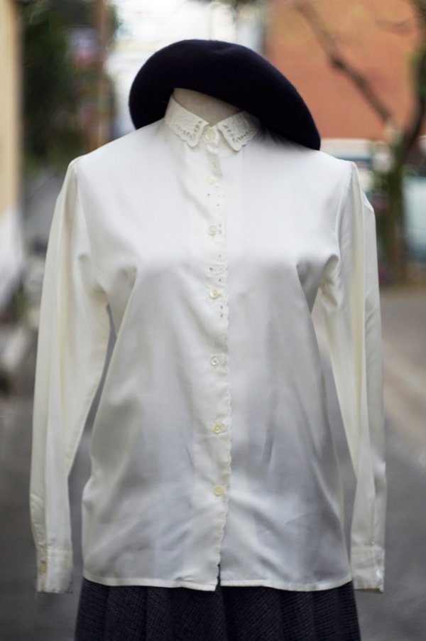 画像9: "Tokyo blouse" 白 長袖 ブラウス レースカラー[19388]