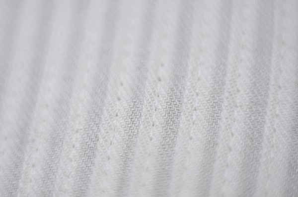 画像7: 無地 白 長袖 ブラウス ノーカラー ピンタック パフスリーブ ドルマンスリーブ[19317]