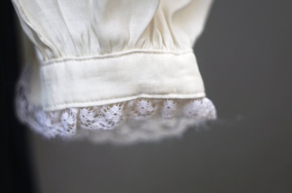 画像7: "Gran yamaki" 白 長袖 ブラウス ノーカラー レース パフスリーブ ピンタック[19339]